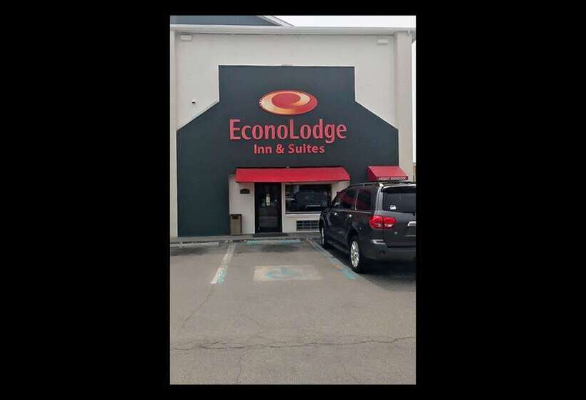 Отель Econo Lodge Inn & Suites I 64 & Us 13