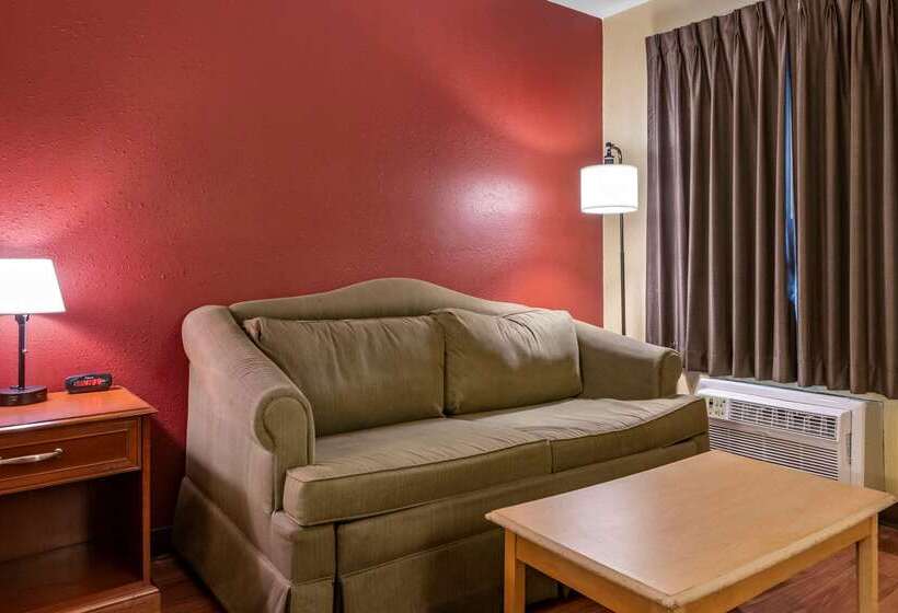 酒店 Econo Lodge Inn & Suites Maingate Central