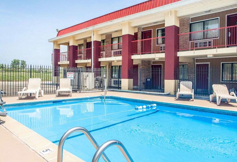 فندق Econo Lodge Kearney   Liberty