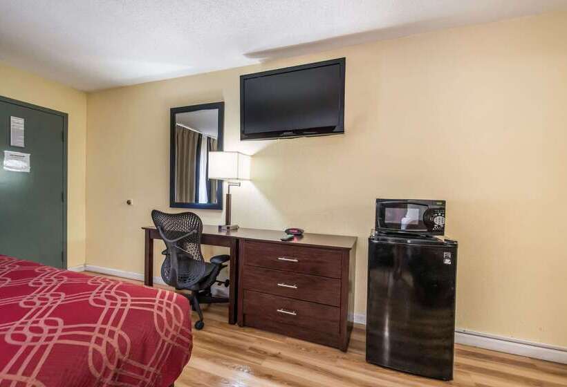 فندق Econo Lodge Kearney   Liberty