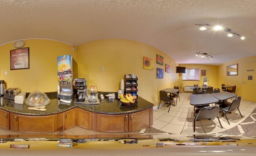 فندق Econo Lodge