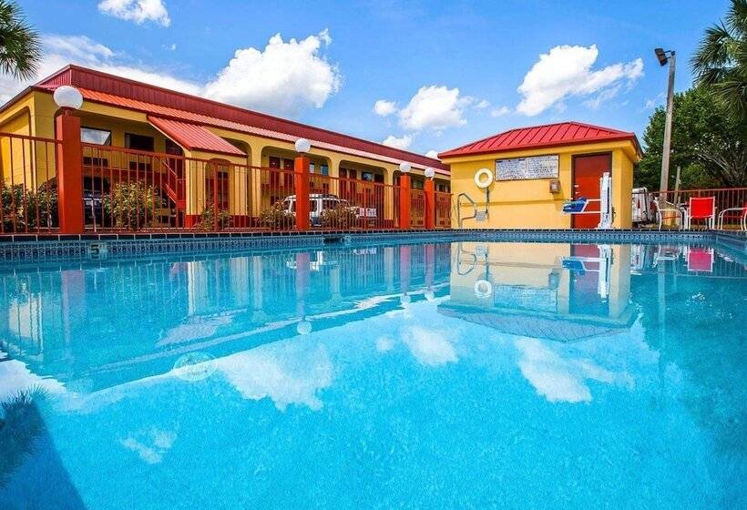 فندق Econo Lodge