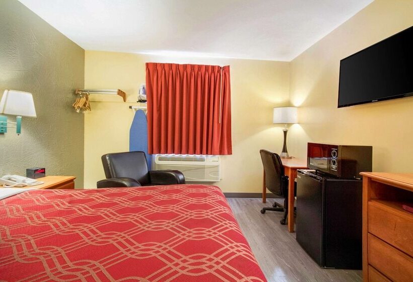 فندق Econo Lodge Lansing  Leavenworth