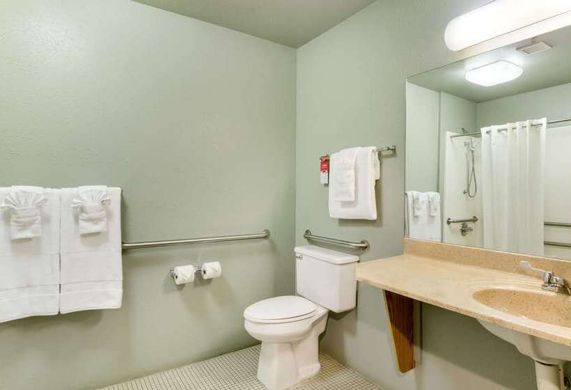 فندق Econo Lodge