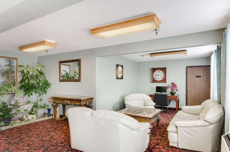 فندق Econo Lodge