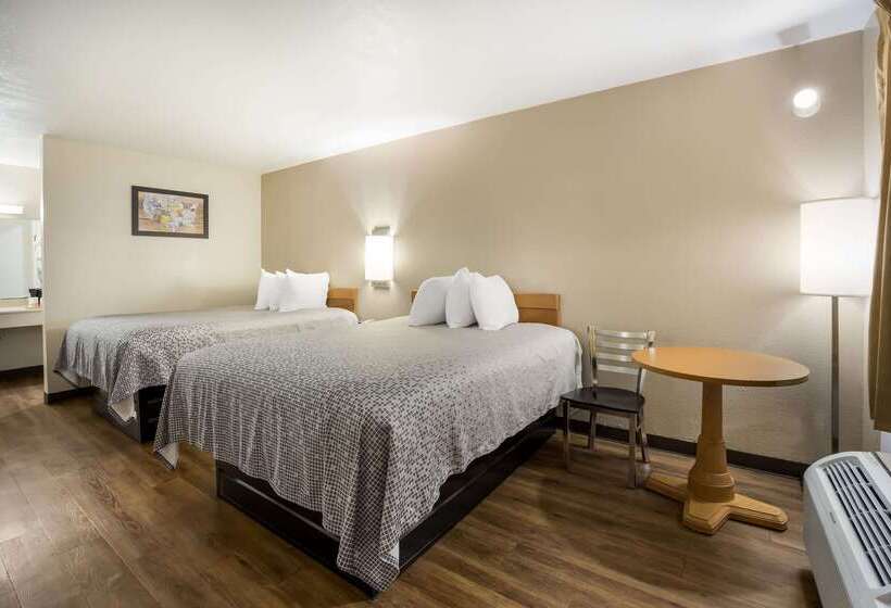 فندق Econo Lodge