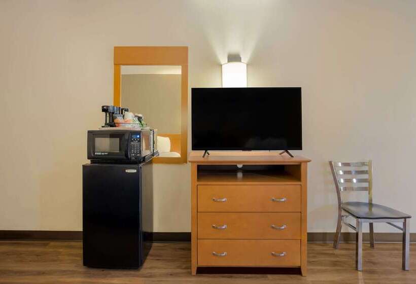 فندق Econo Lodge
