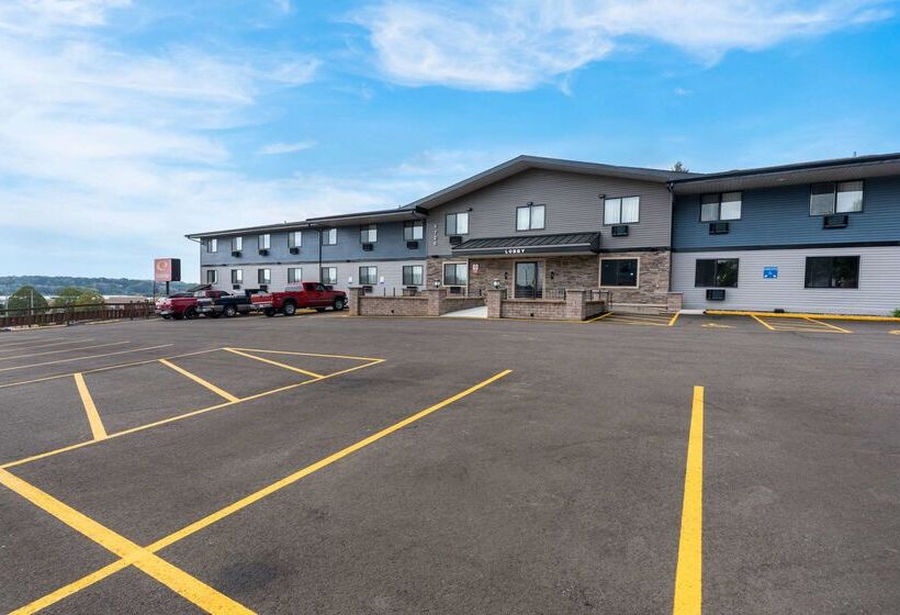 فندق Econo Lodge Madison East