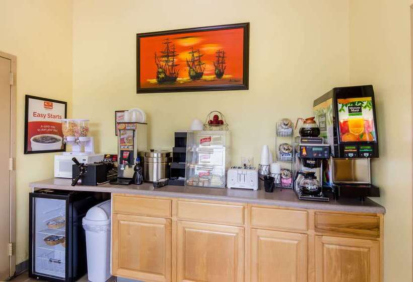 호텔 Econo Lodge Marion I 81