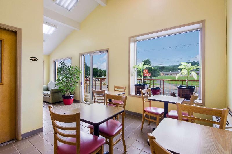 호텔 Econo Lodge Marion I 81