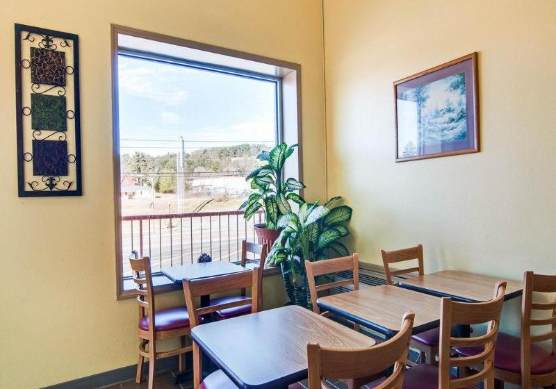 호텔 Econo Lodge Marion I 81