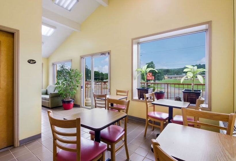 호텔 Econo Lodge Marion I 81