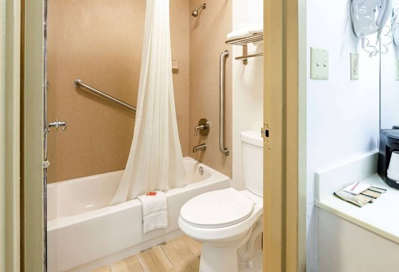 호텔 Econo Lodge Marion I 81