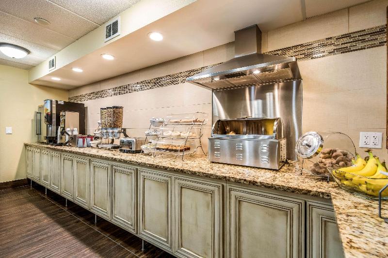 בית מלון כפרי Econo Lodge Mayo Clinic Area