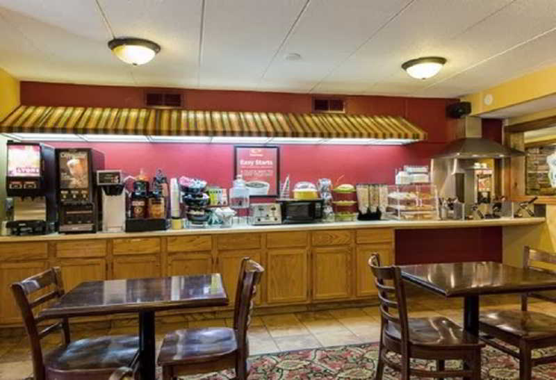 בית מלון כפרי Econo Lodge Mayo Clinic Area