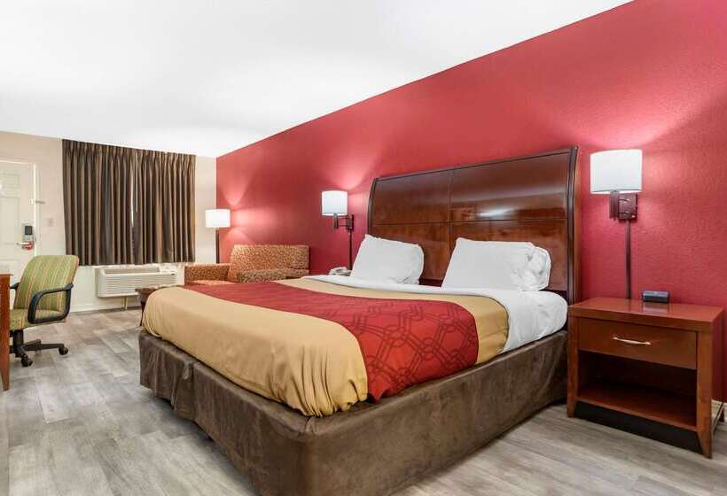 فندق Econo Lodge Pearl