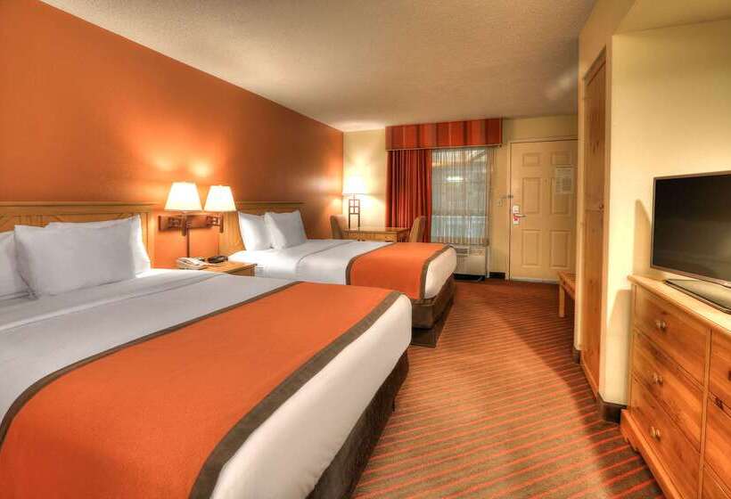 هتل Econo Lodge Pigeon Forge Riverside