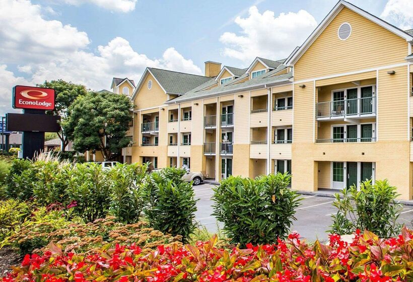 هتل Econo Lodge Pigeon Forge Riverside