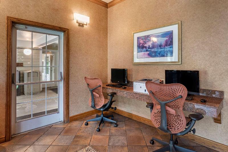 هتل Econo Lodge Pigeon Forge Riverside