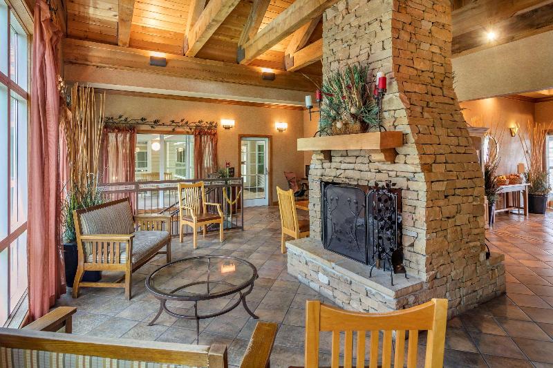 هتل Econo Lodge Pigeon Forge Riverside