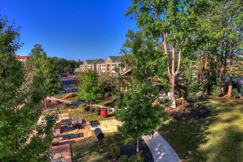 هتل Econo Lodge Pigeon Forge Riverside