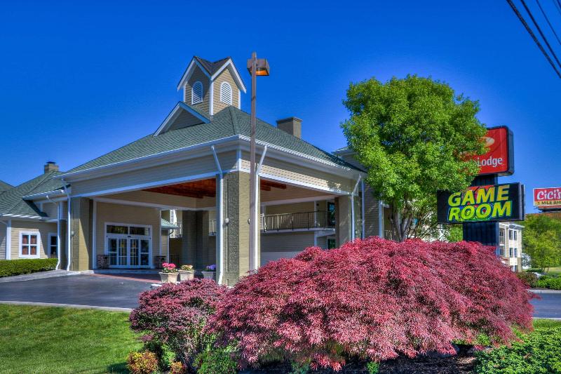 هتل Econo Lodge Pigeon Forge Riverside