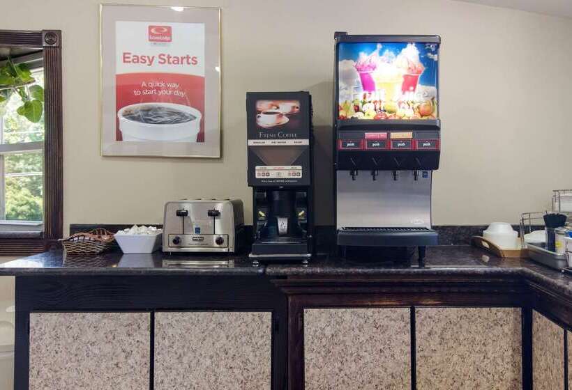 호텔 Econo Lodge Pittsburgh I79