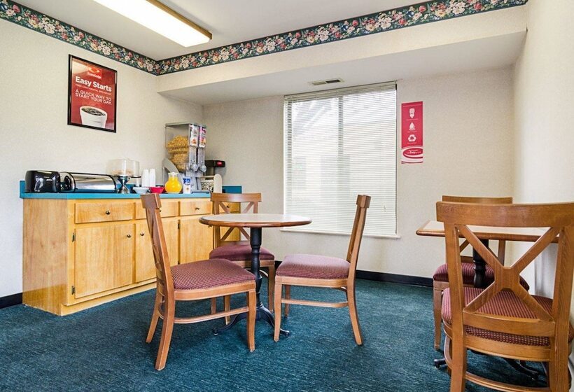 ホテル Econo Lodge