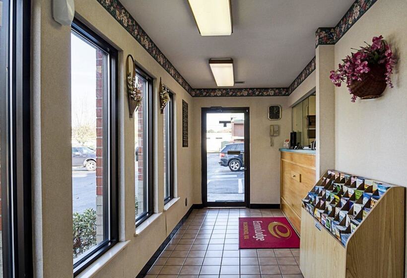 ホテル Econo Lodge