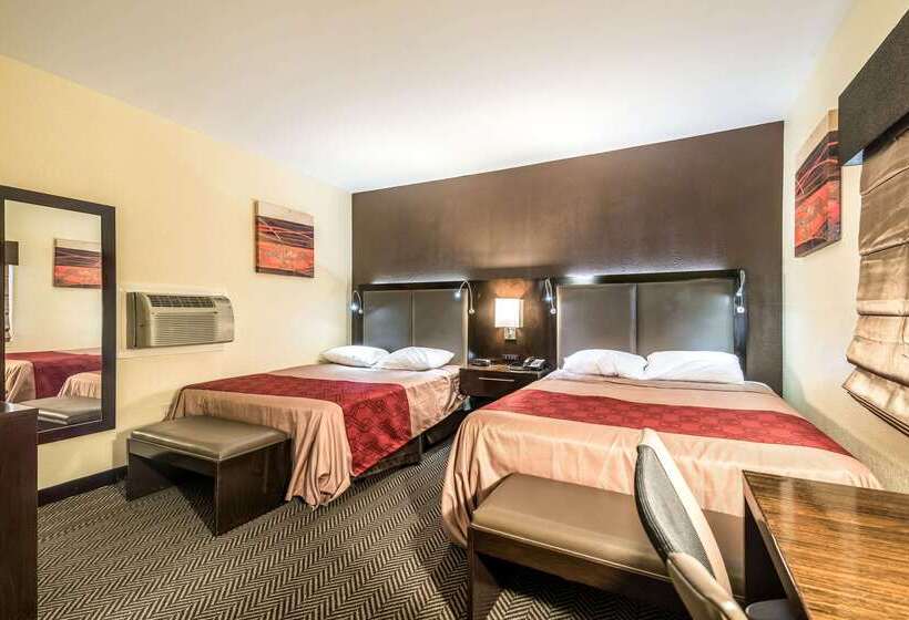 هتل Econo Lodge Rutland City Near Hwy 7