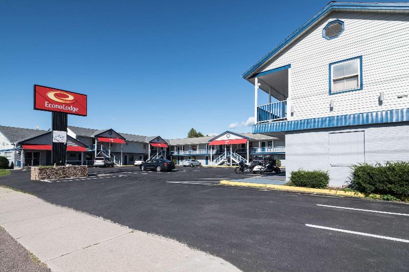 هتل Econo Lodge Rutland City Near Hwy 7