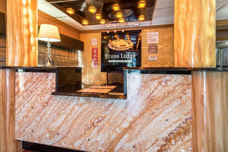 هتل Econo Lodge Rutland City Near Hwy 7