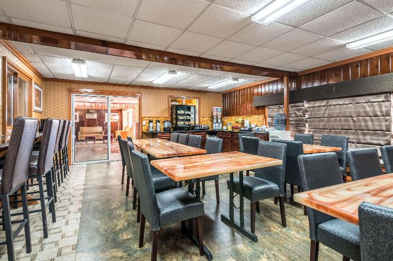 هتل Econo Lodge Rutland City Near Hwy 7