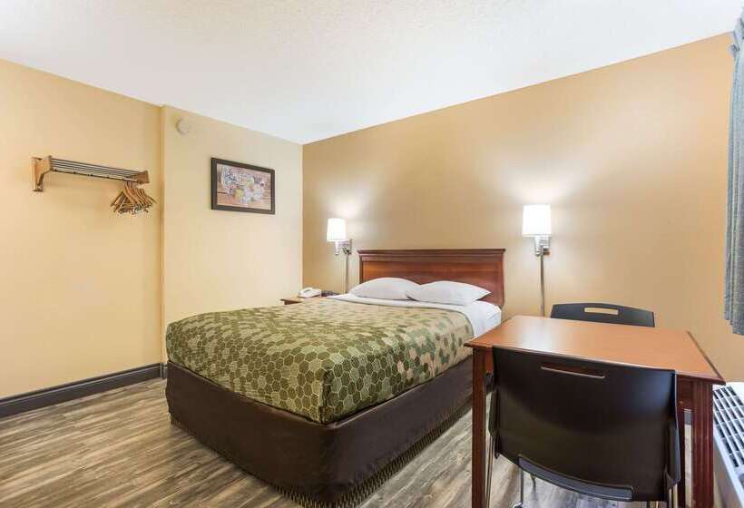 فندق Econo Lodge Saint Robert