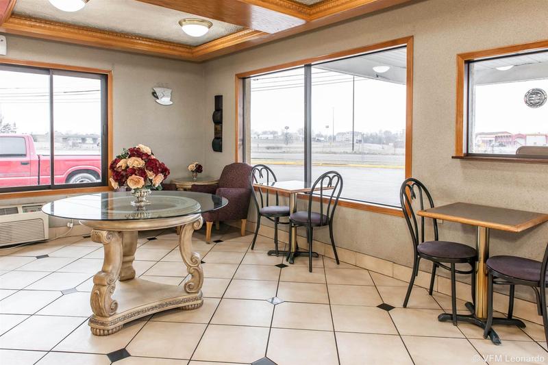 فندق Econo Lodge Seymour