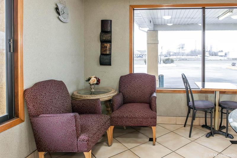 فندق Econo Lodge Seymour