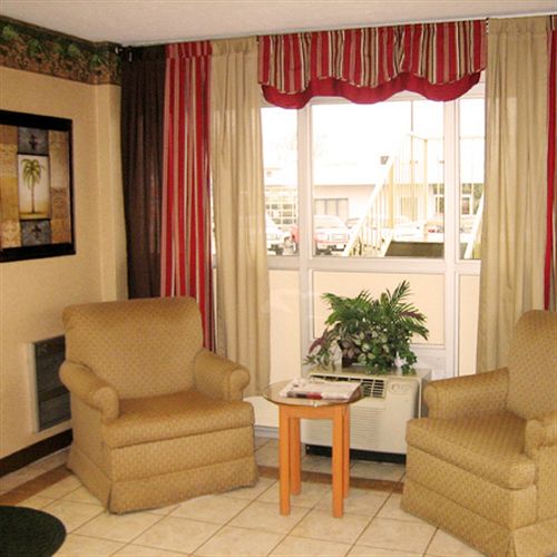 فندق Economy Inn Conway