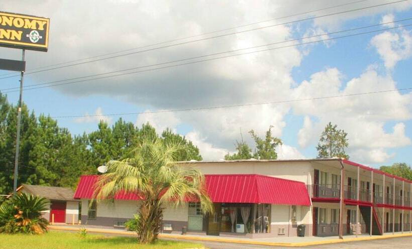 فندق Economy Inn