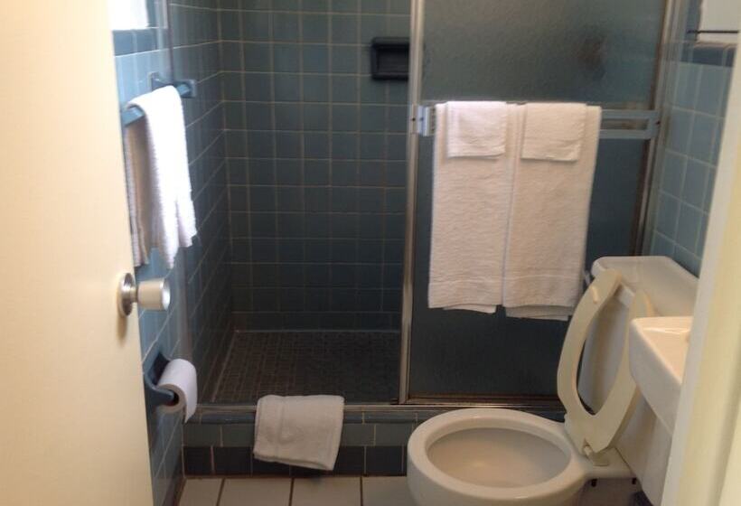 فندق Economy Inn Okeechobee