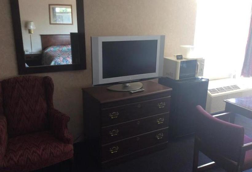 فندق Economy Inn