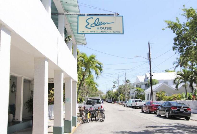 Отель Eden House