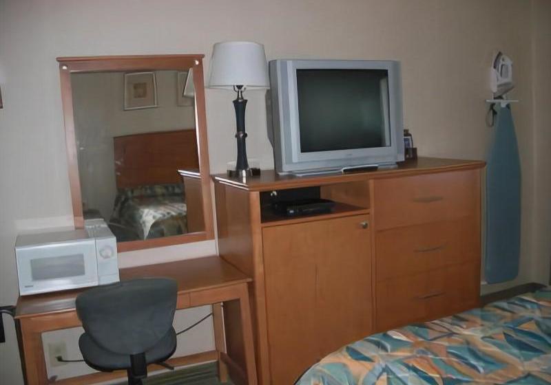 فندق Express Inn