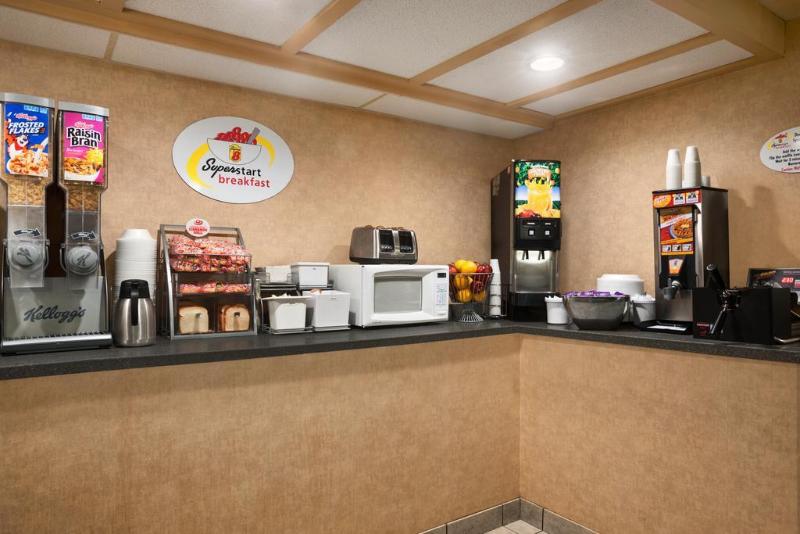 فندق Fairbridge Inn Express Buffalo Airport Williamsville