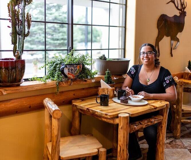 호텔 Gateway Inn And Suites