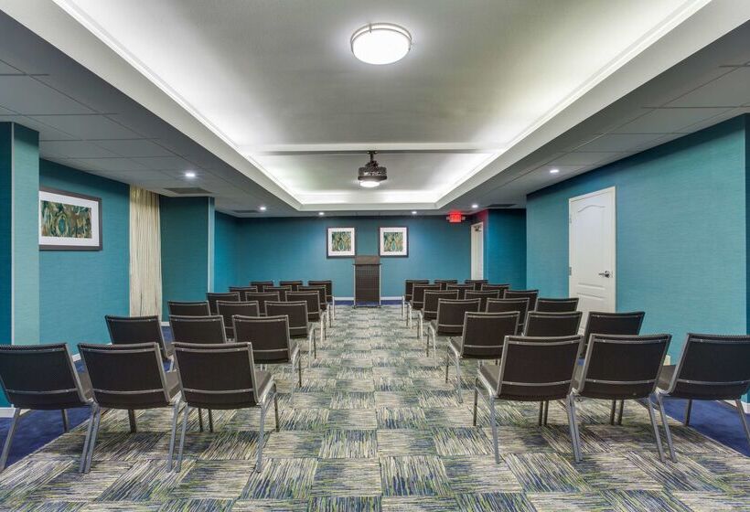 فندق Hampton Inn Norcross