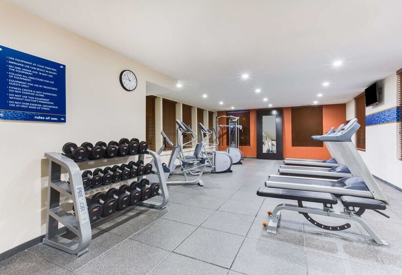 فندق Hampton Inn Norcross