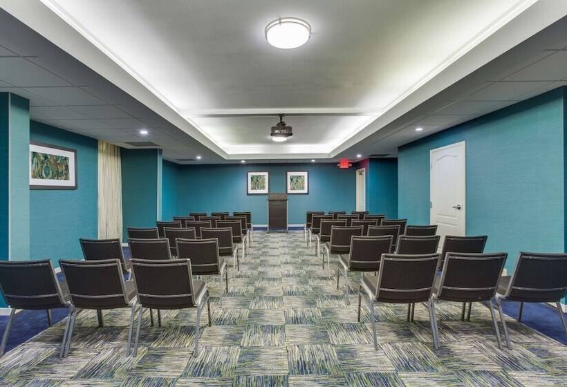 فندق Hampton Inn Norcross