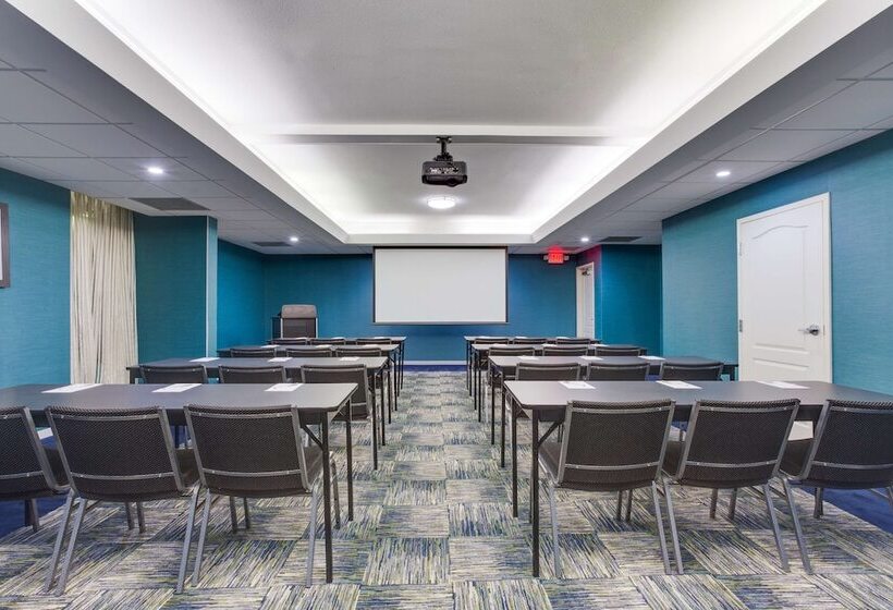 فندق Hampton Inn Norcross