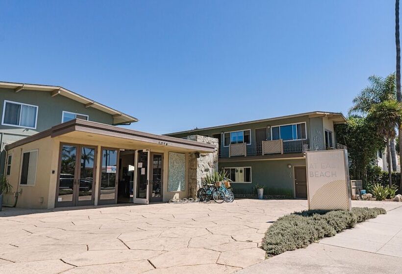 בית מלון כפרי Inn At East Beach