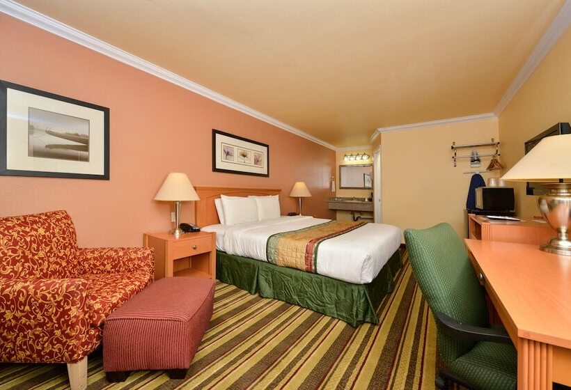 ホテル Inn By The Sfo